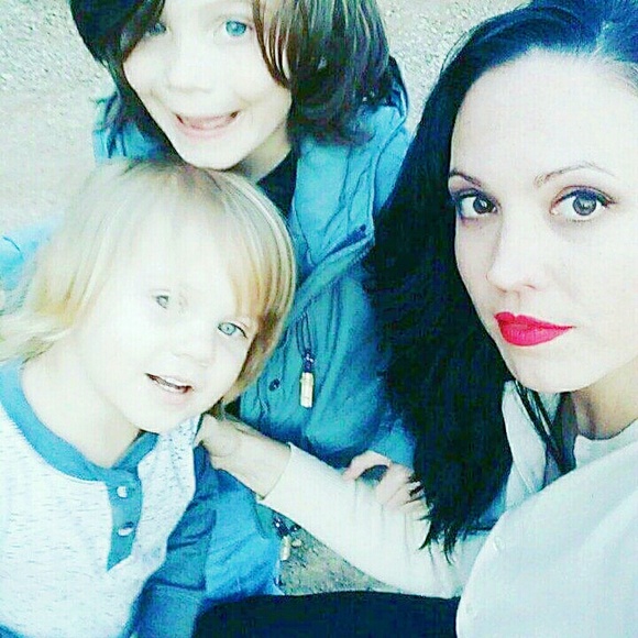 Hi, I'm Sarah! - Picture 2 of 2